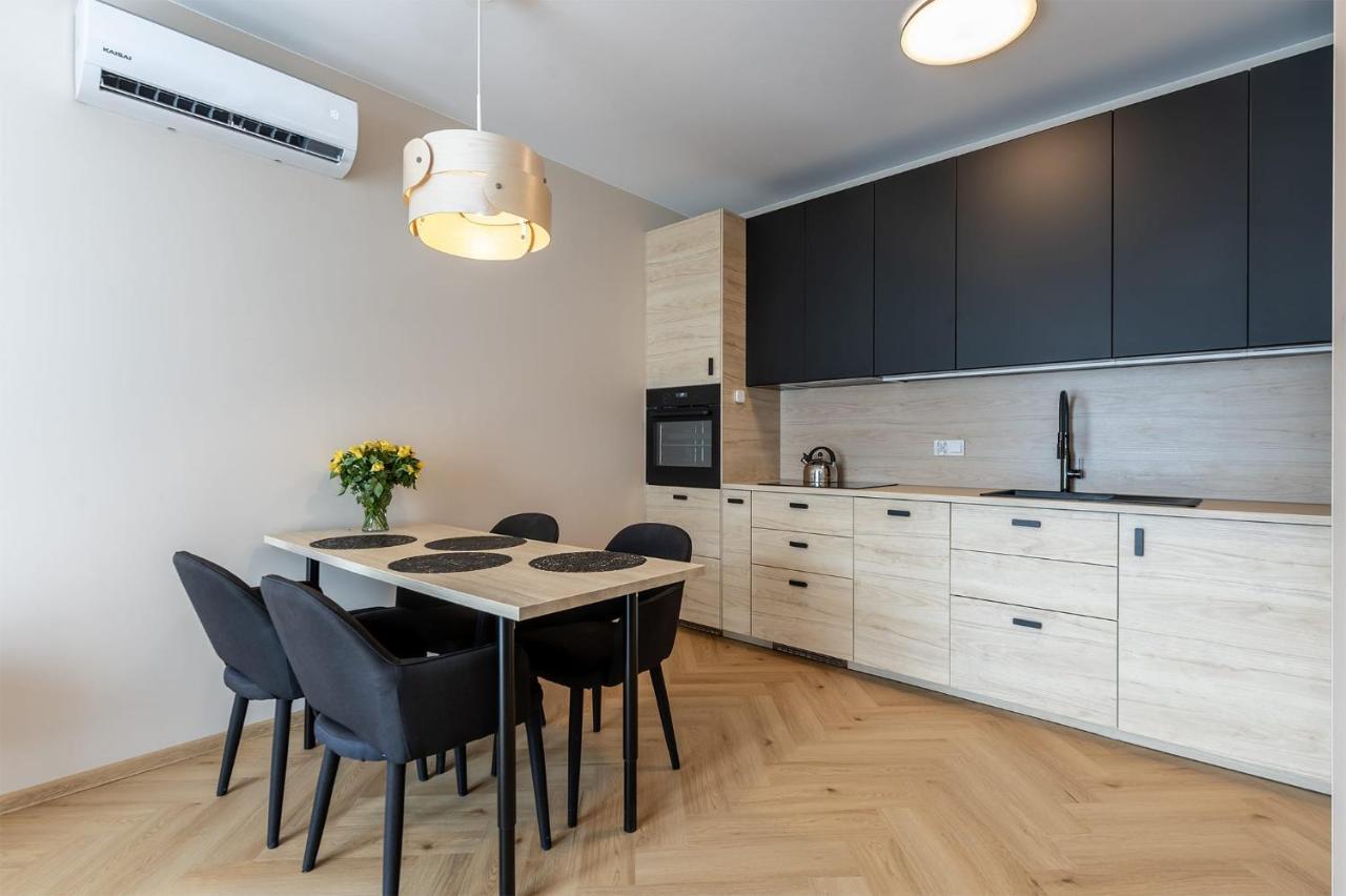 Apartment Manufaktura Z Miejscem Parkingowym *